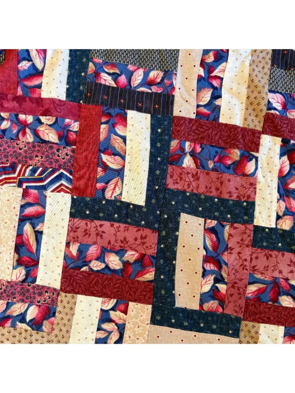 Homemade Tablecloth Patchwork 70in Round Circular Quilt Leafs Blue Maroon Tan